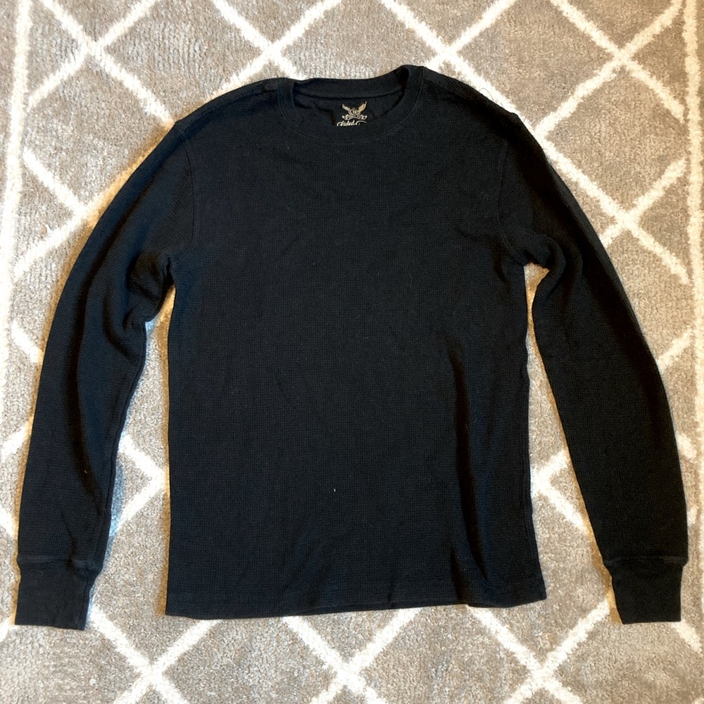 Men’s long sleeve henley pullover size small black crew neck